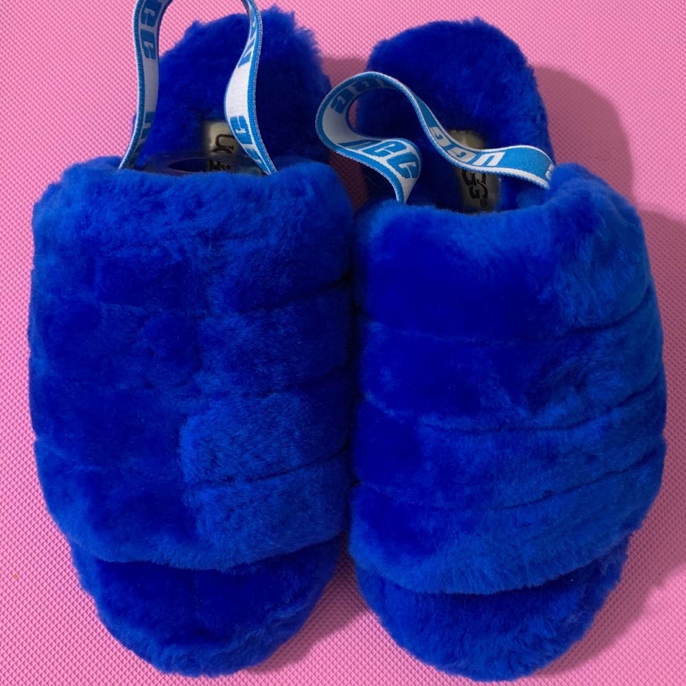 Ugg slides